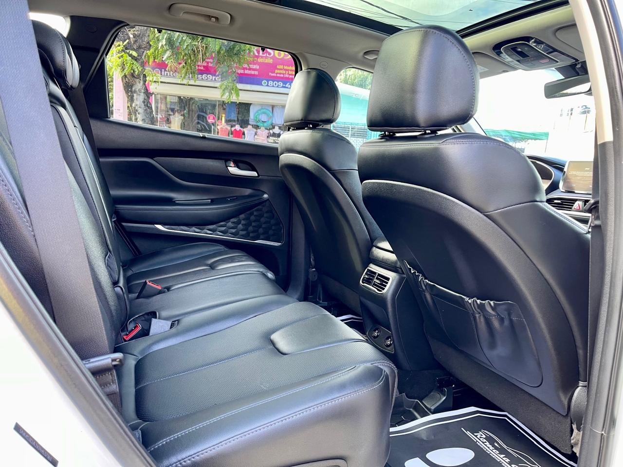 HYUNDAI SANTA FE SEL 2023 en Santo Domingo Este Foto 7312500-9.jpg