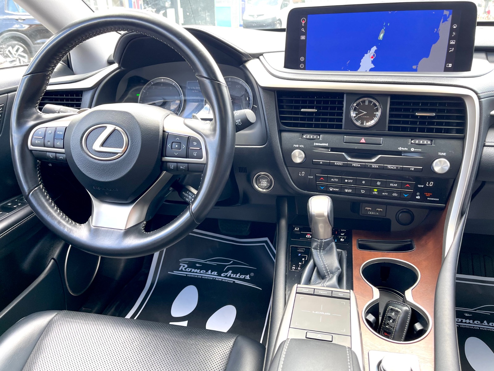 LEXUS RX-350 2020  en Santo Domingo Este Foto 7312505-9.jpg