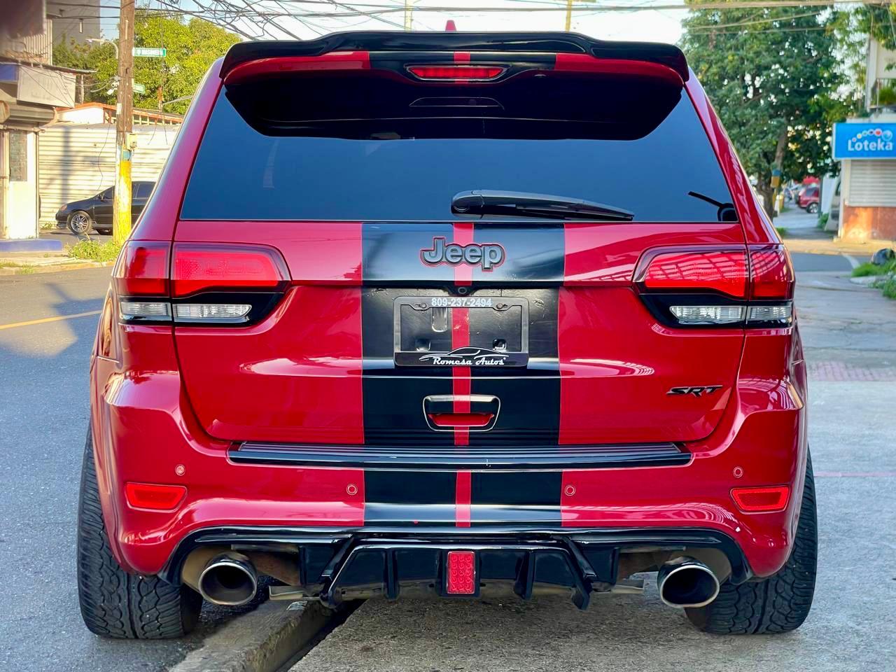 JEEP GRAND CHEROKEE SRT 2019 en Santo Domingo Este Foto 7312514-5.jpg