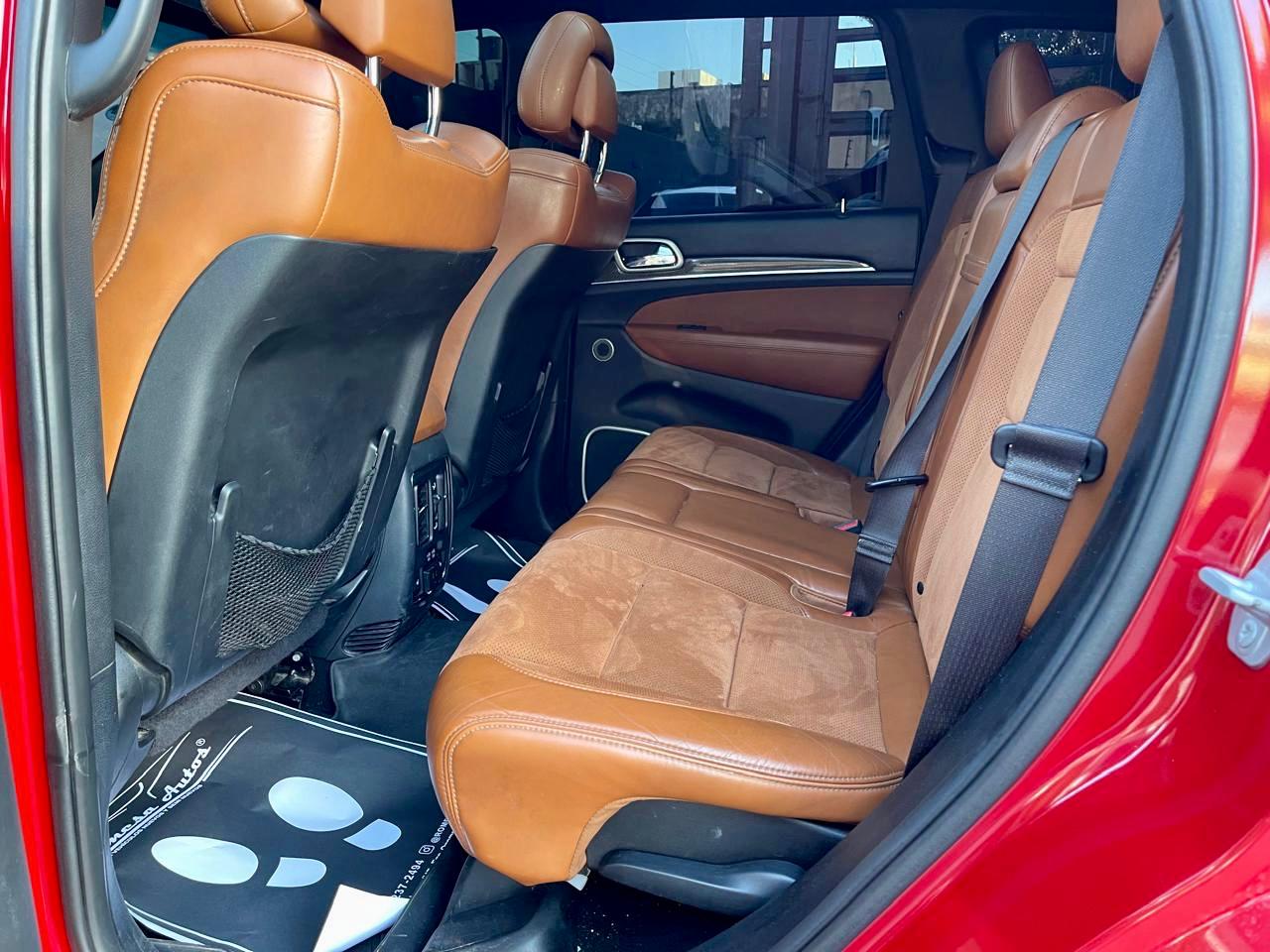 JEEP GRAND CHEROKEE SRT 2019 en Santo Domingo Este Foto 7312514-9.jpg
