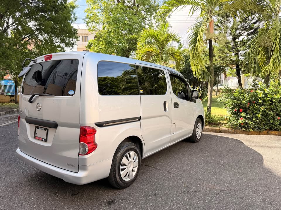 NISSAN NV 200 2019 Foto 7312516-5.jpg