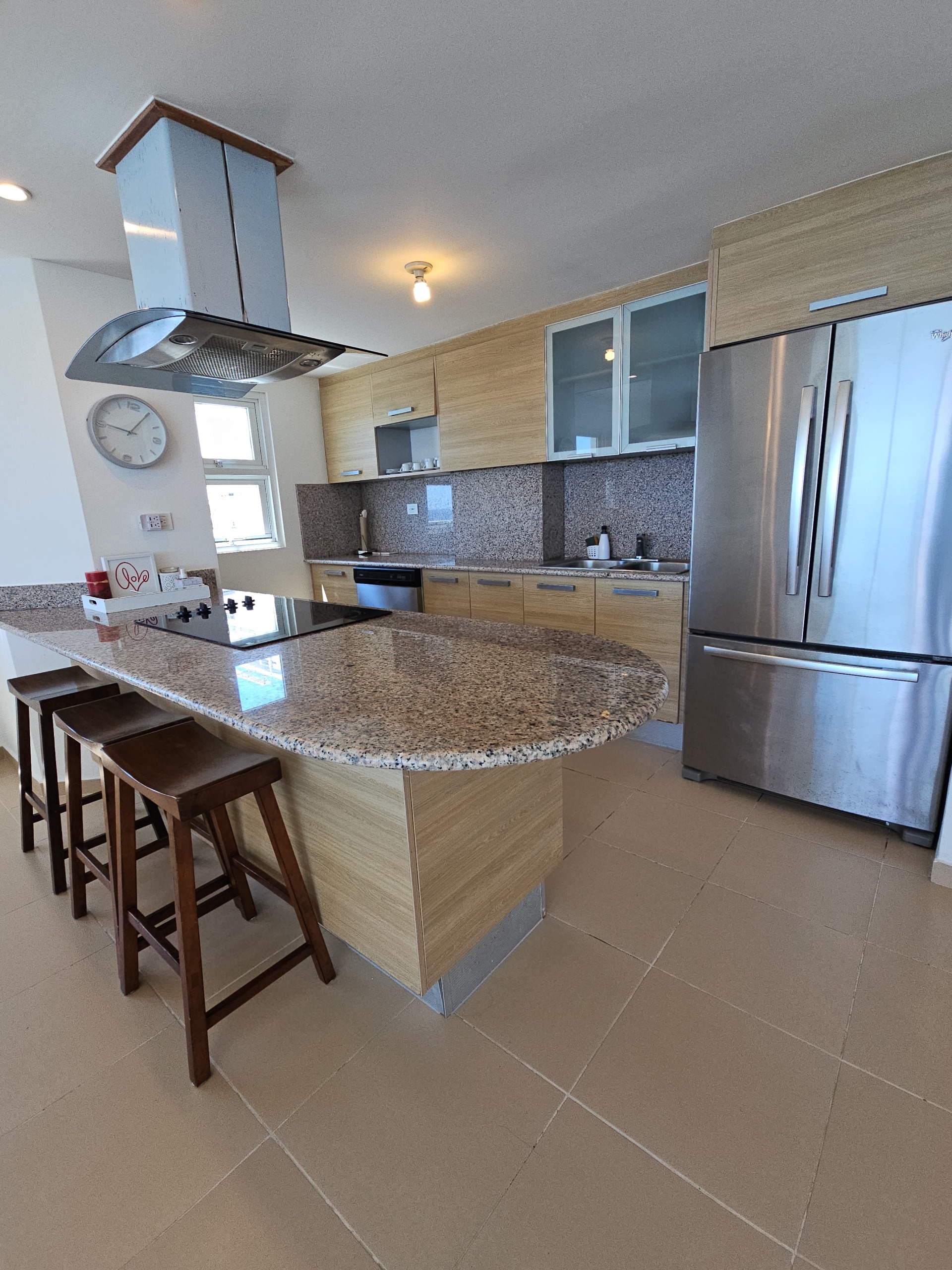 Vendo Hermoso Apartamento en PRIMERA Línea de Playa  Juan Dolió en MAR Foto 7312519-3.jpg