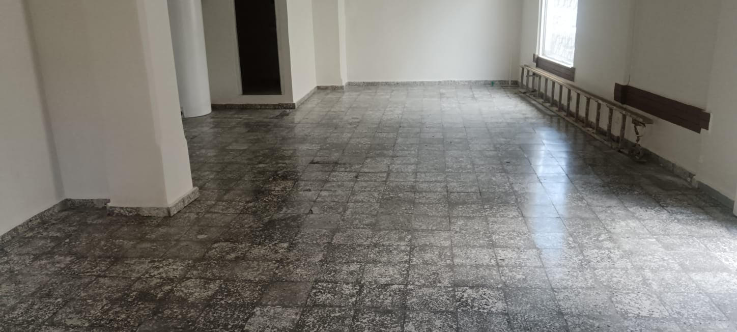 Local Primer Nivel de 47.80 m2 en Zona Colonial Cerca de la Sirena Ave Foto 7312623-1.jpg