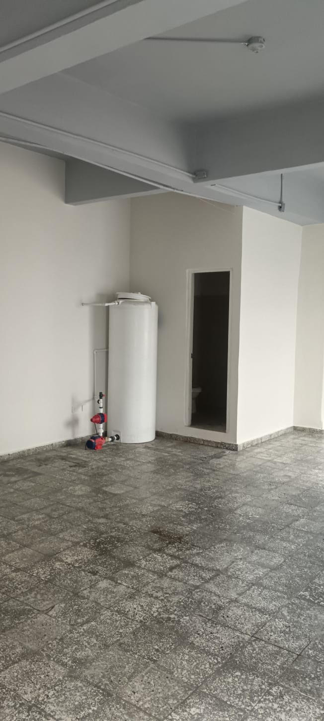 Local Primer Nivel de 47.80 m2 en Zona Colonial Cerca de la Sirena Ave Foto 7312623-3.jpg