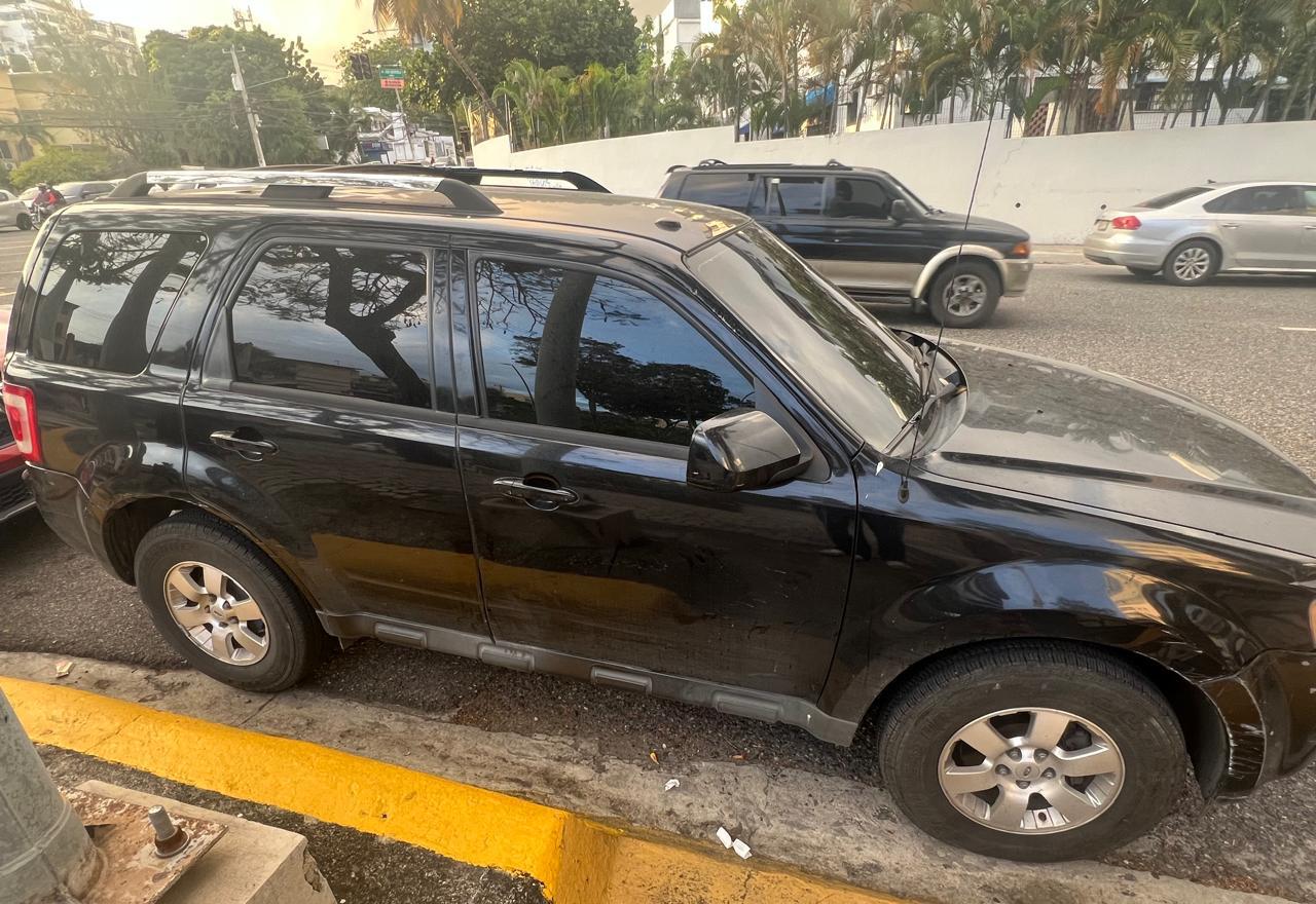 Vendo Ford Escape Foto 7312642-4.jpg