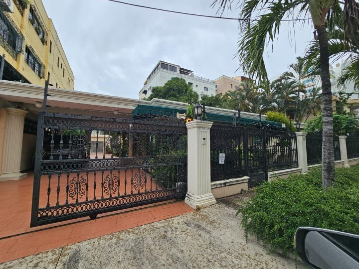 Oportunidad Única en Bella Vista – Ideal para Desarrollo Inmobiliario Foto 7312645-1.jpg