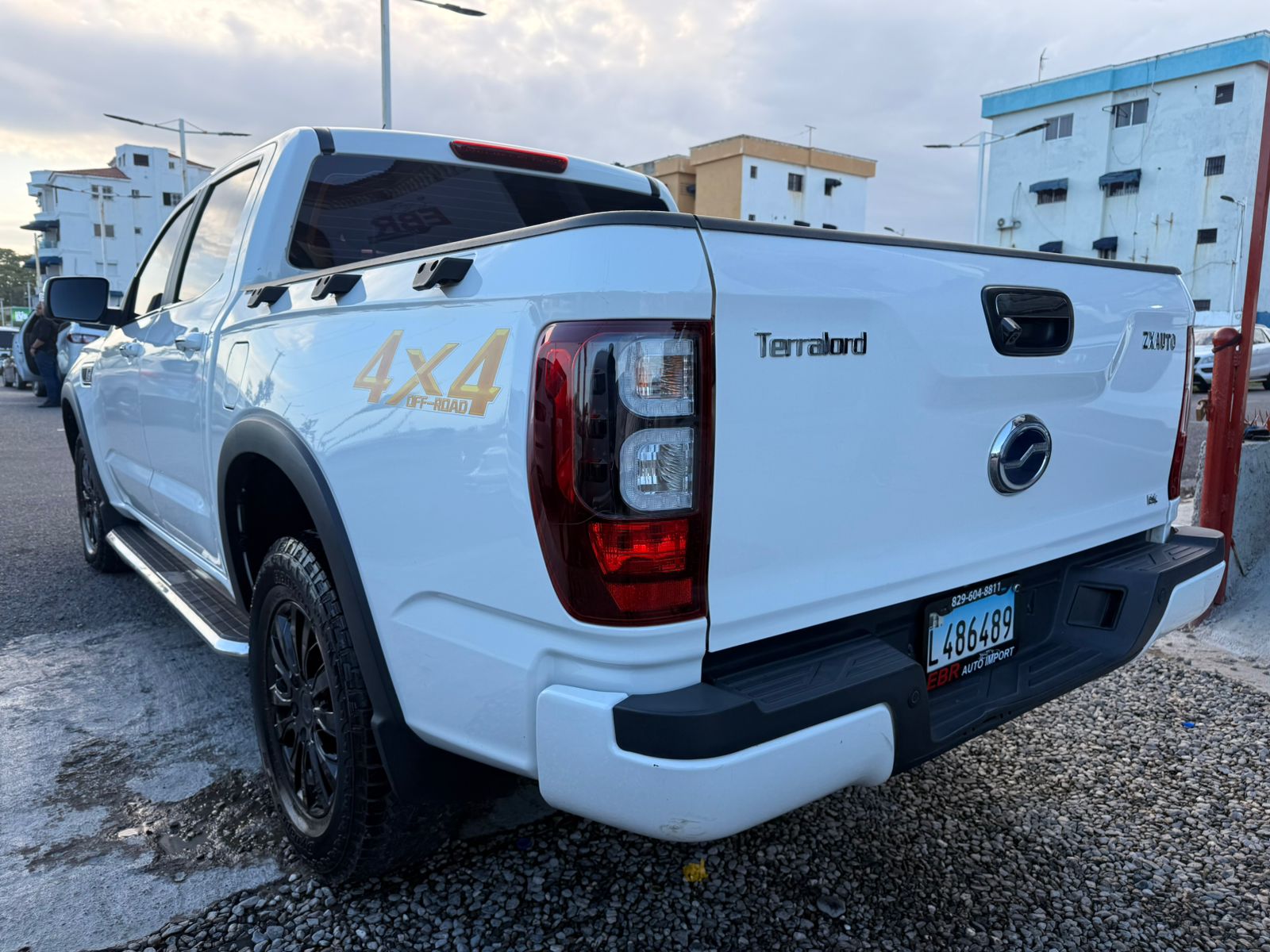ZX Auto Terralord Diésel 2023  Foto 7312646-3.jpg