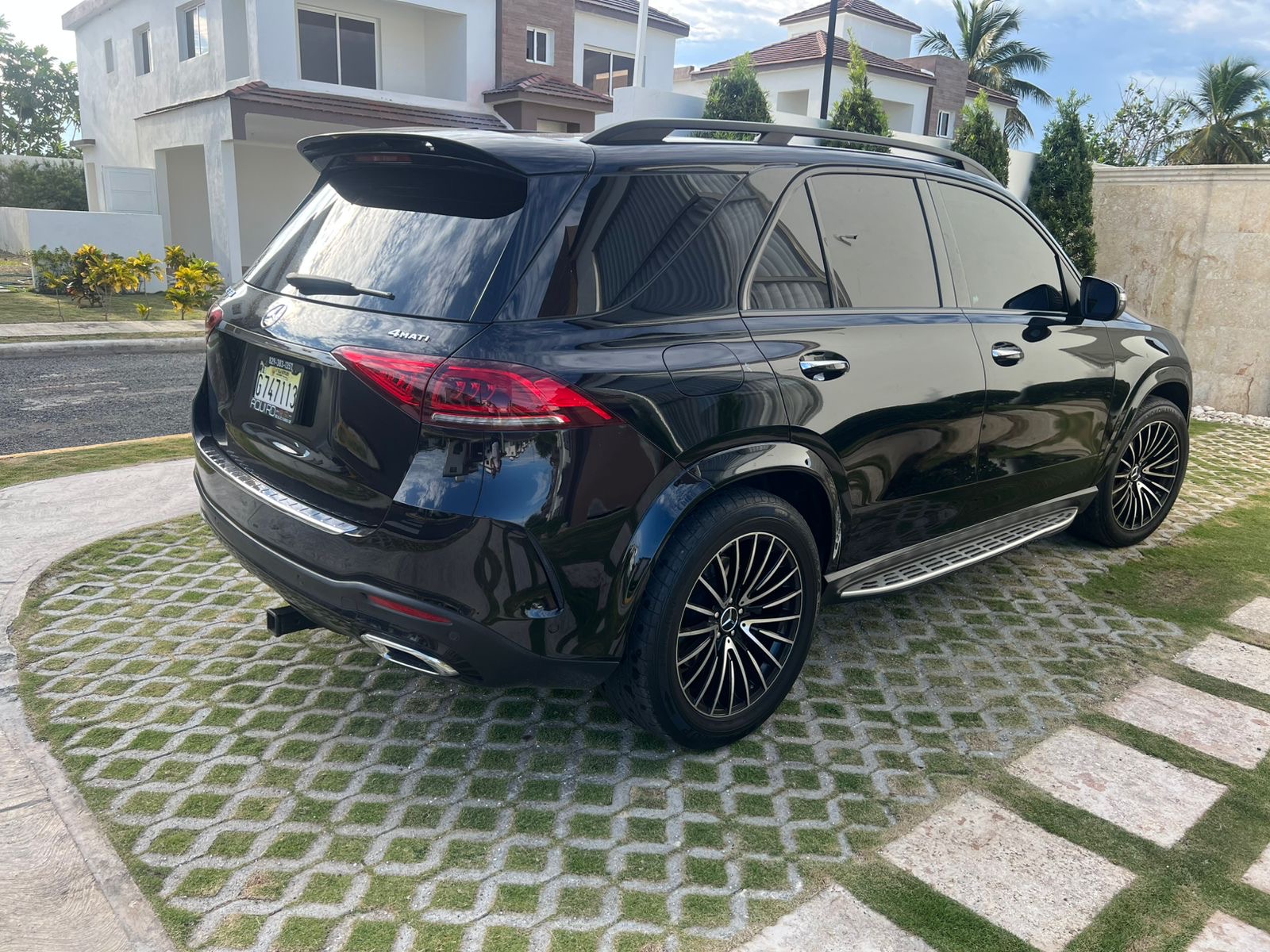 Mercedes Benz GLE AMG 350 2020 en Peravia Foto 7312739-3.jpg