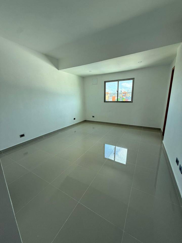 Apartamento en venta de 3 Habitaciones Mirador Sur Santo Domingo. Foto 7312764-2.jpg