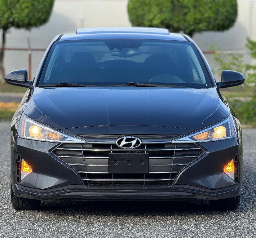 Hyundai Elantra Value 20  Foto 7312811-1.jpg