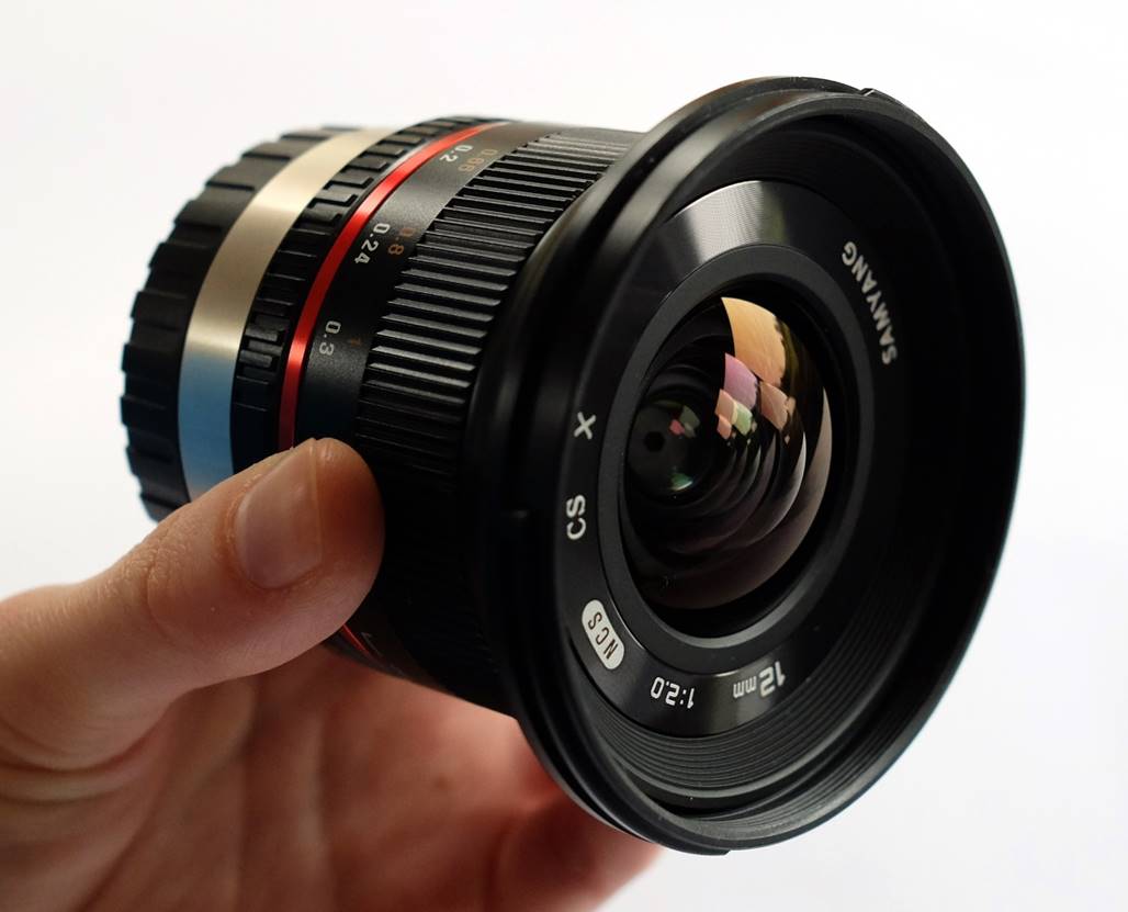 Samyang 12mm F2.0 Ncs Cs 2mm F/22  E-MOUNT Foto 7312846-1.jpg