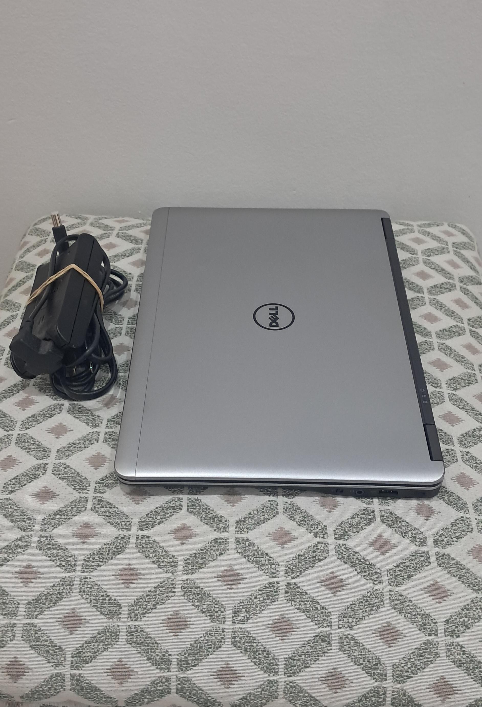 Laptop Dell i5 14 500GB 8GB Windows 10 E7440 Foto 7312892-4.jpg