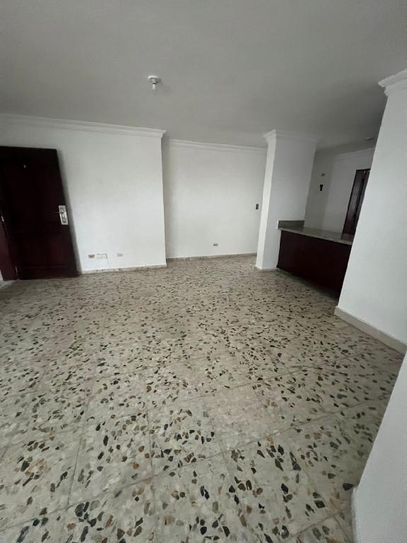 Apartamento en Alquiler vacio  en Bella Vista Santo Domingo Foto 7312906-2.jpg