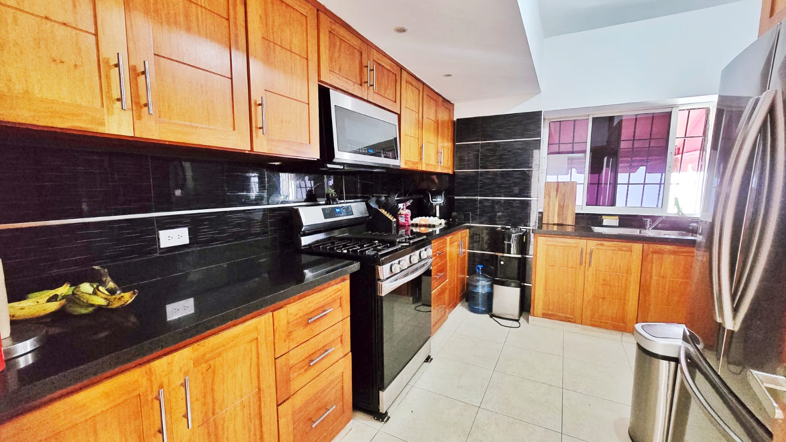 Penthouse en Venta – Urb. Real  USD500000  Exclusivo penthouse con 300 Foto 7312908-6.jpg