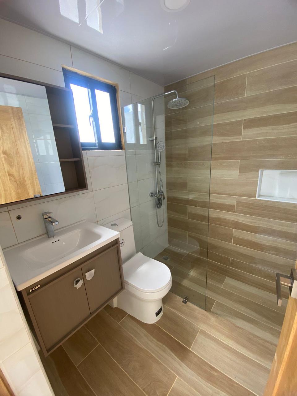 Apartamento de  3 Habitaciones en Venta en la Av. San isidro con Av. E Foto 7312943-1.jpg