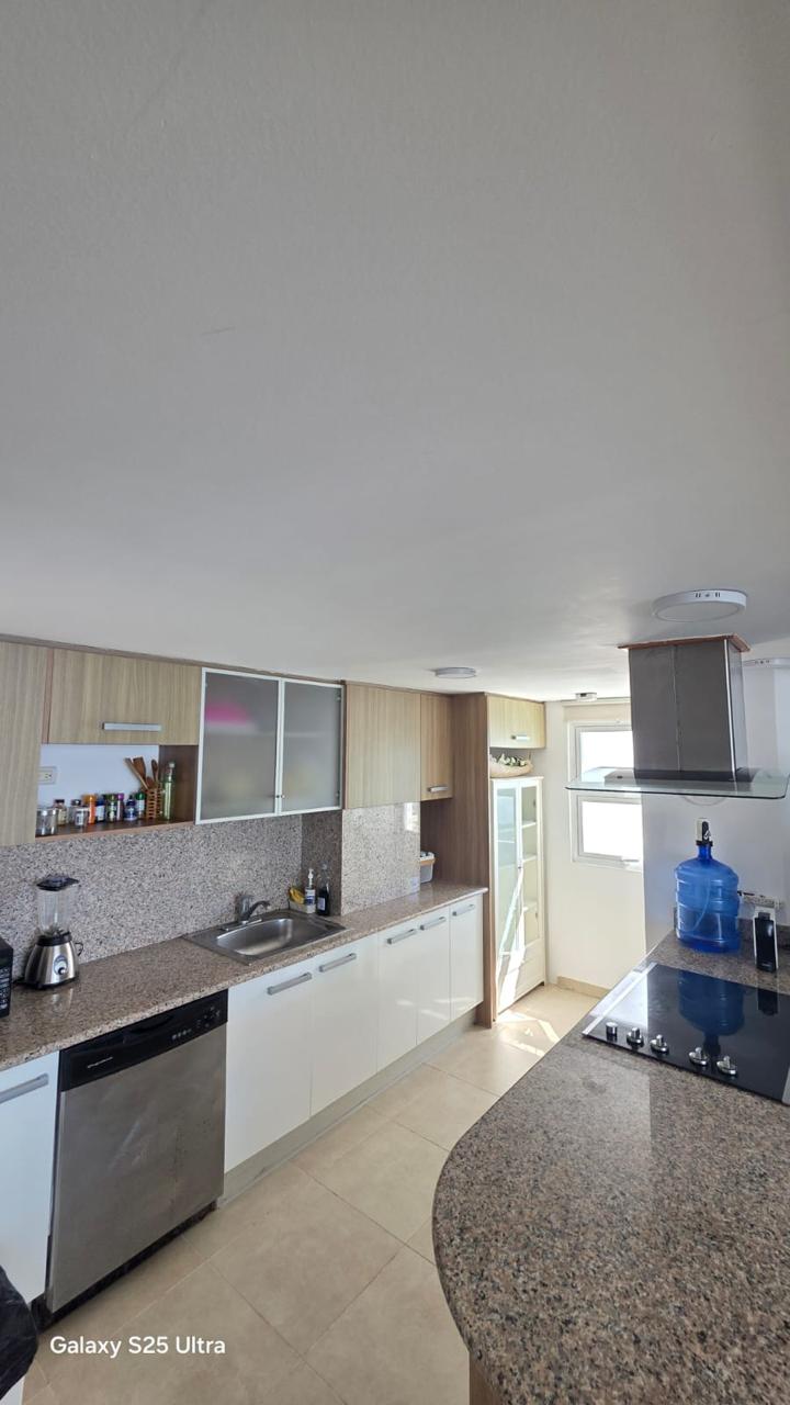 Apartamento de 3 Habitaciones en Venta en Juan Dolio.  Foto 7313113-3.jpg