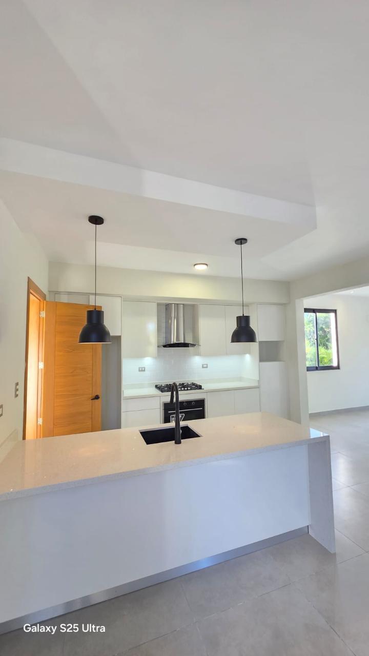 Villa de 3 Habitaciones en Venta en Juan Dolió.  Foto 7313133-7.jpg