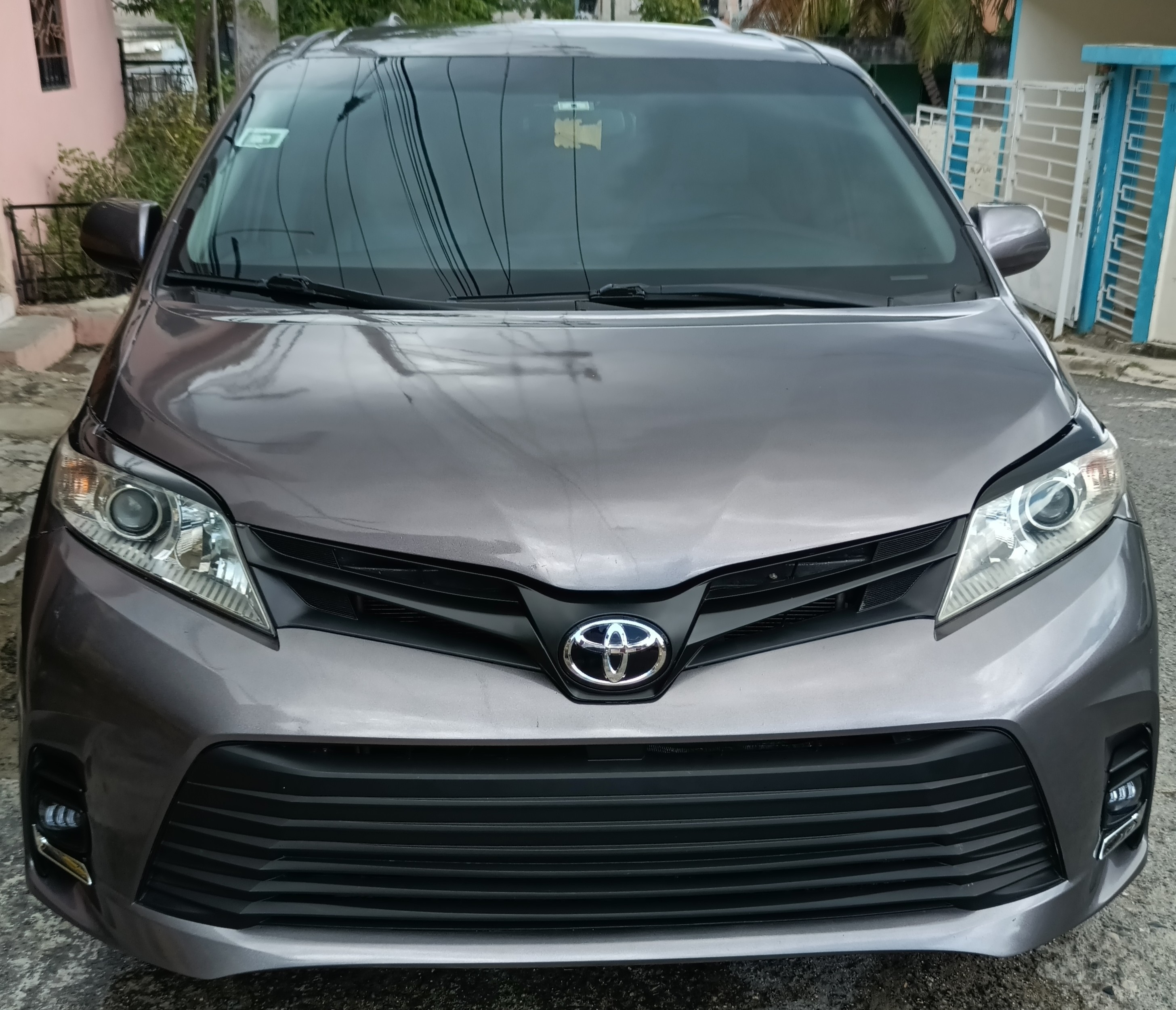 TOYOTA SIENNA 2017 LE OPTIMA CONDICION 849-316-4436 Foto 7313177-2.jpg