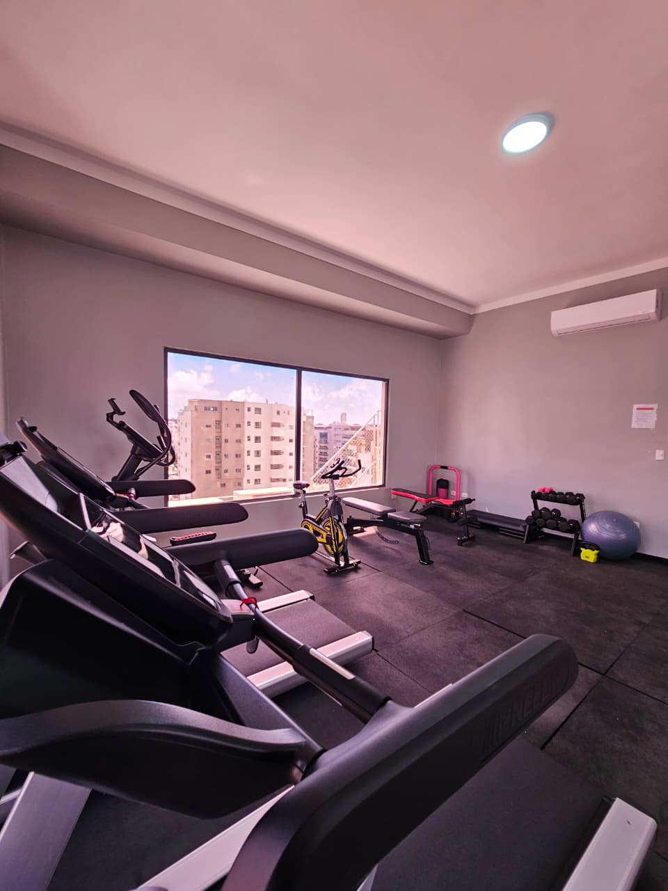 Apartamento Amueblado en Alquiler  Evaristo Morales   Foto 7313191-11.jpg