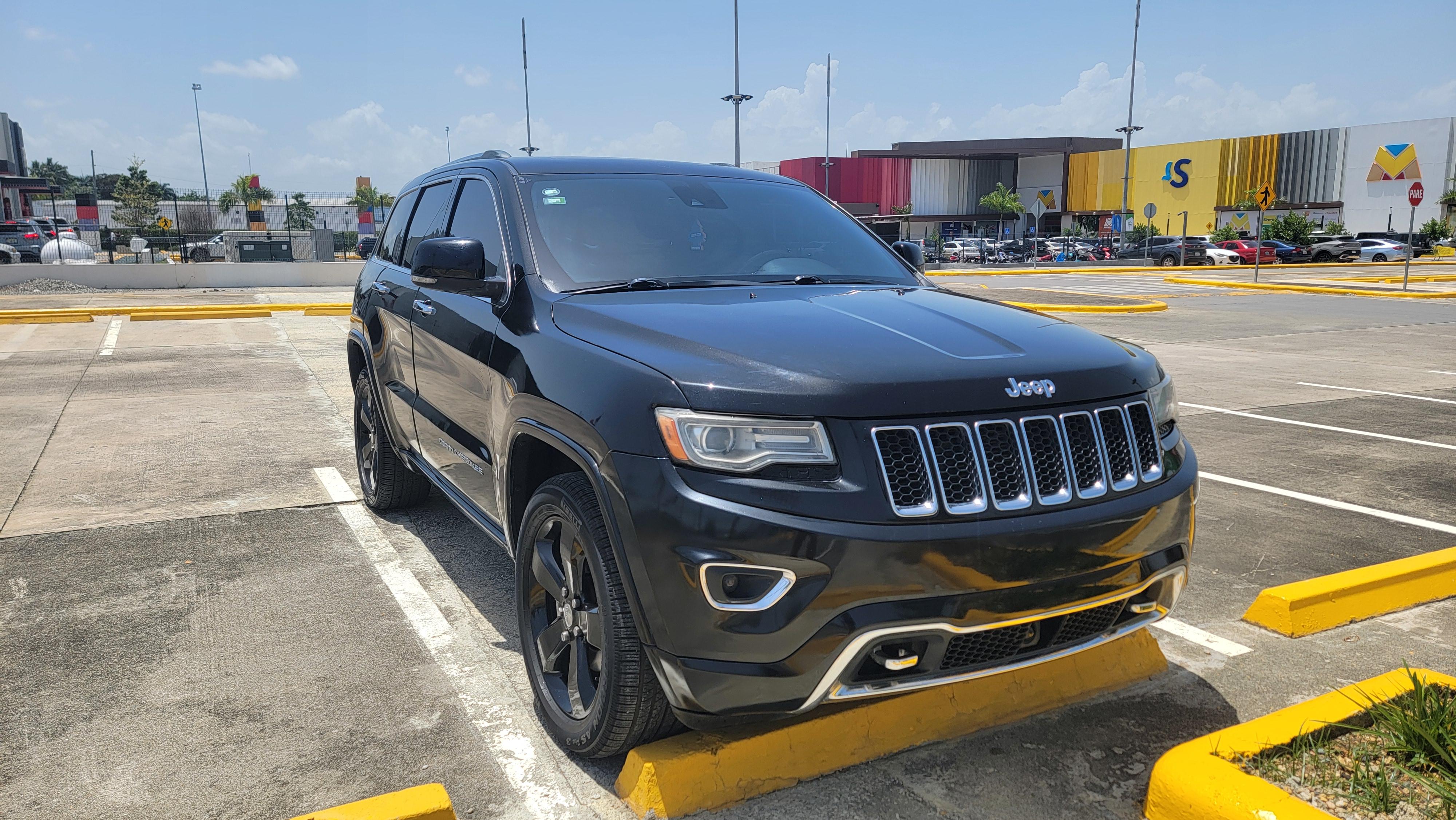 Jeep Grand Cherokee 2014 Gasolina en Santo Domingo Este Foto 7313225-4.jpg