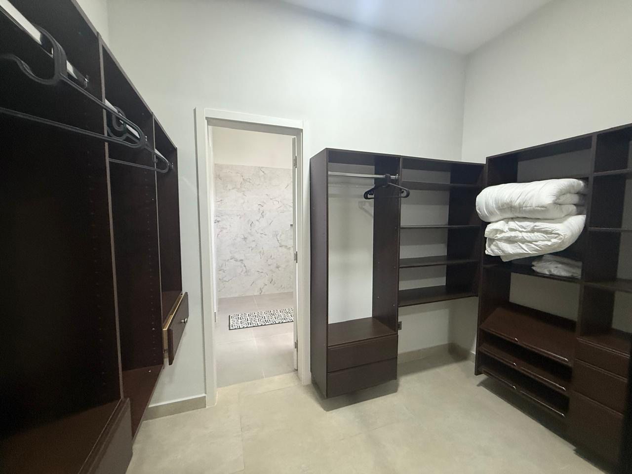 EN VISTACANA PUNTA CANA VILLA NUEVA Y AMUEBLADA EN ALQUILER  DOS NIVEL Foto 7313273-2.jpg