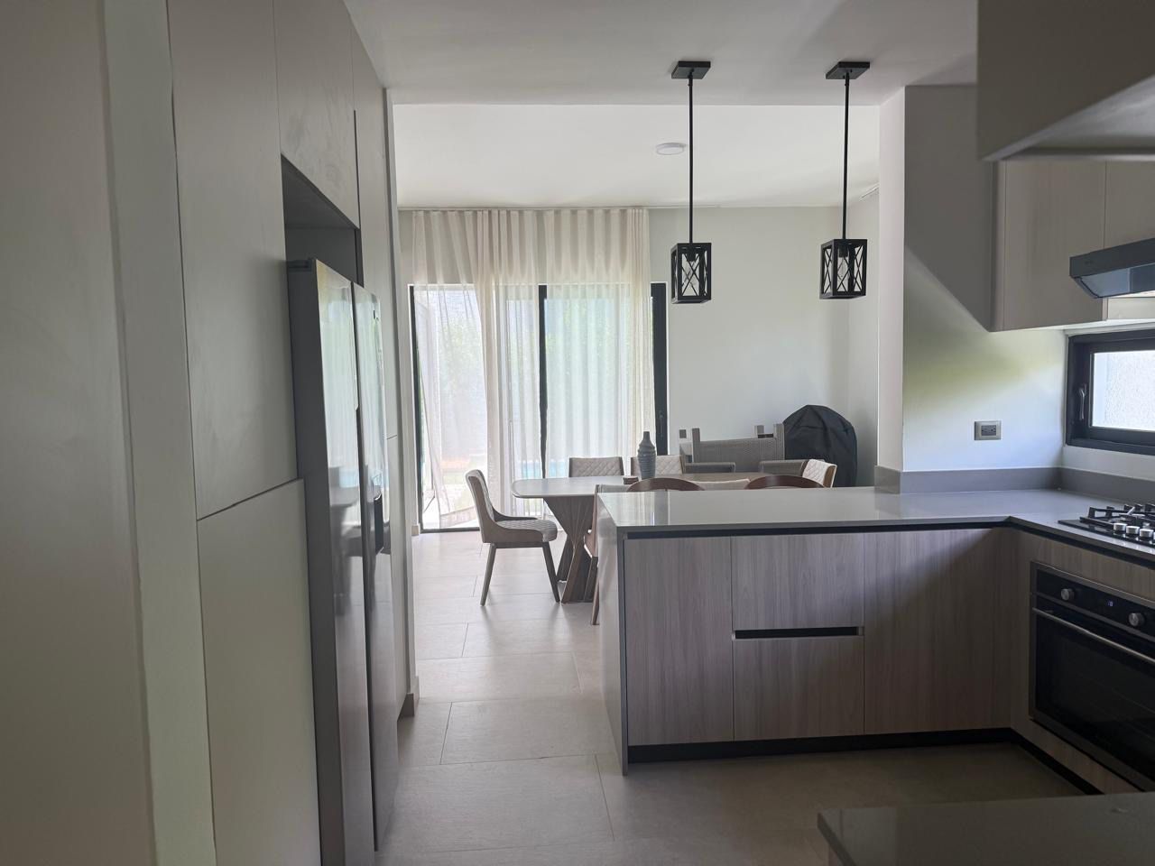 EN VISTACANA PUNTA CANA VILLA NUEVA Y AMUEBLADA EN ALQUILER  DOS NIVEL Foto 7313273-6.jpg
