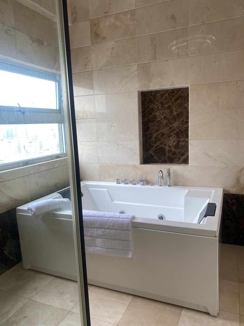 Alquiler de Penthouse Amueblado con 4 habitaciones en la esperilla  Foto 7313333-3.jpg