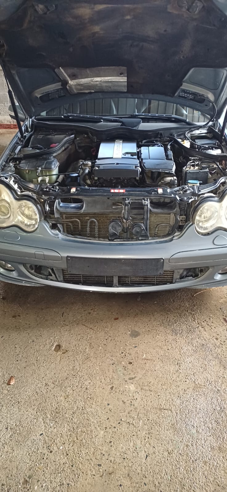 Venta Mercedes Benz 2005 C-230 Azul claro plateado Foto 7313374-8.jpg