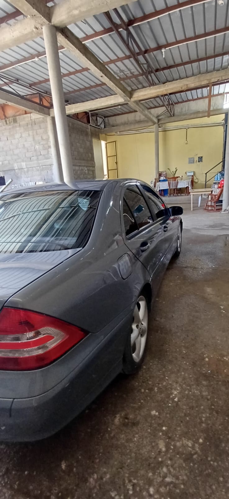 Venta Mercedes Benz 2005 C-230 Azul claro plateado Foto 7313374-9.jpg