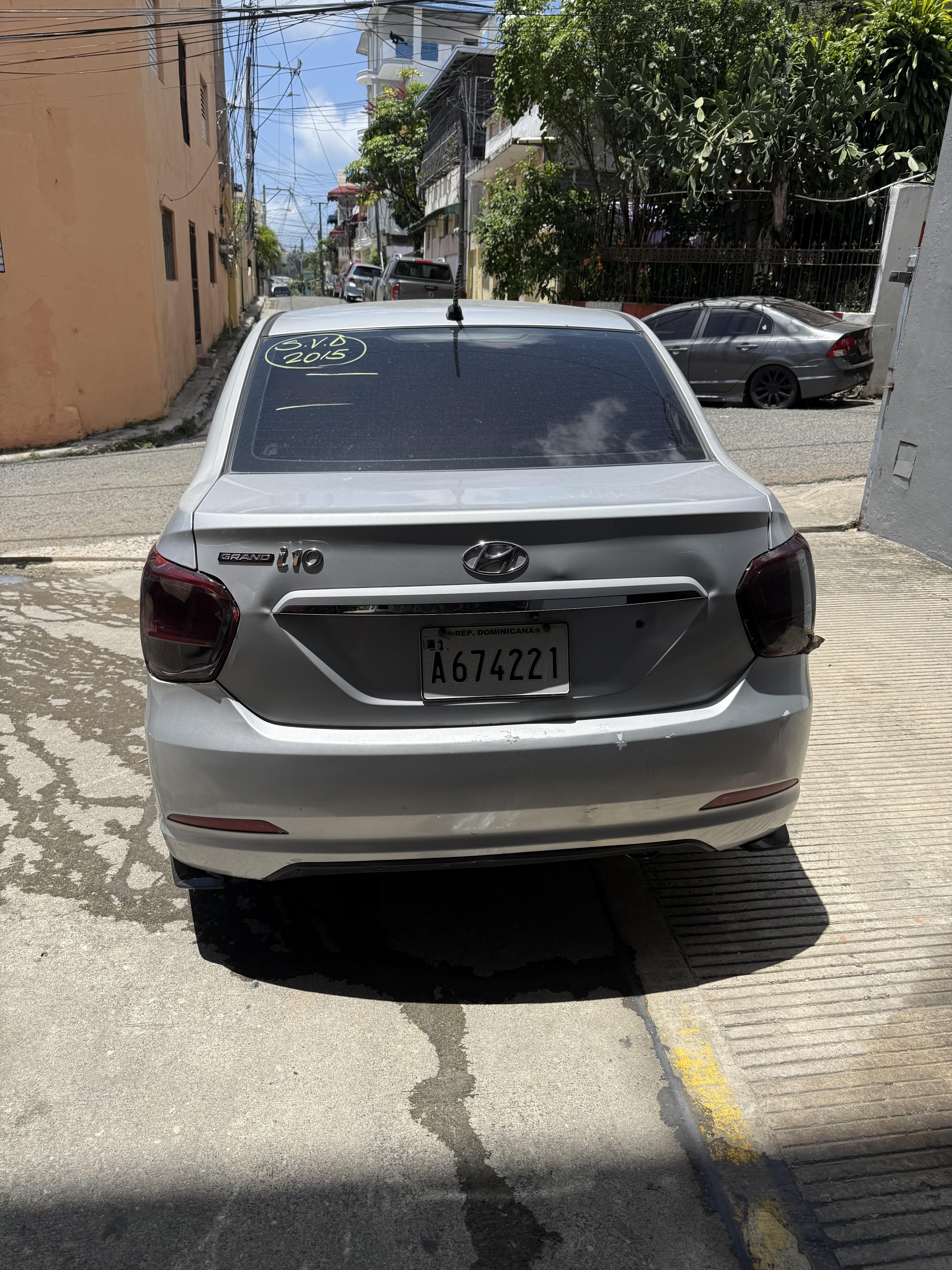 Hyundai grand i10 sedan 2015  Foto 7313376-3.jpg
