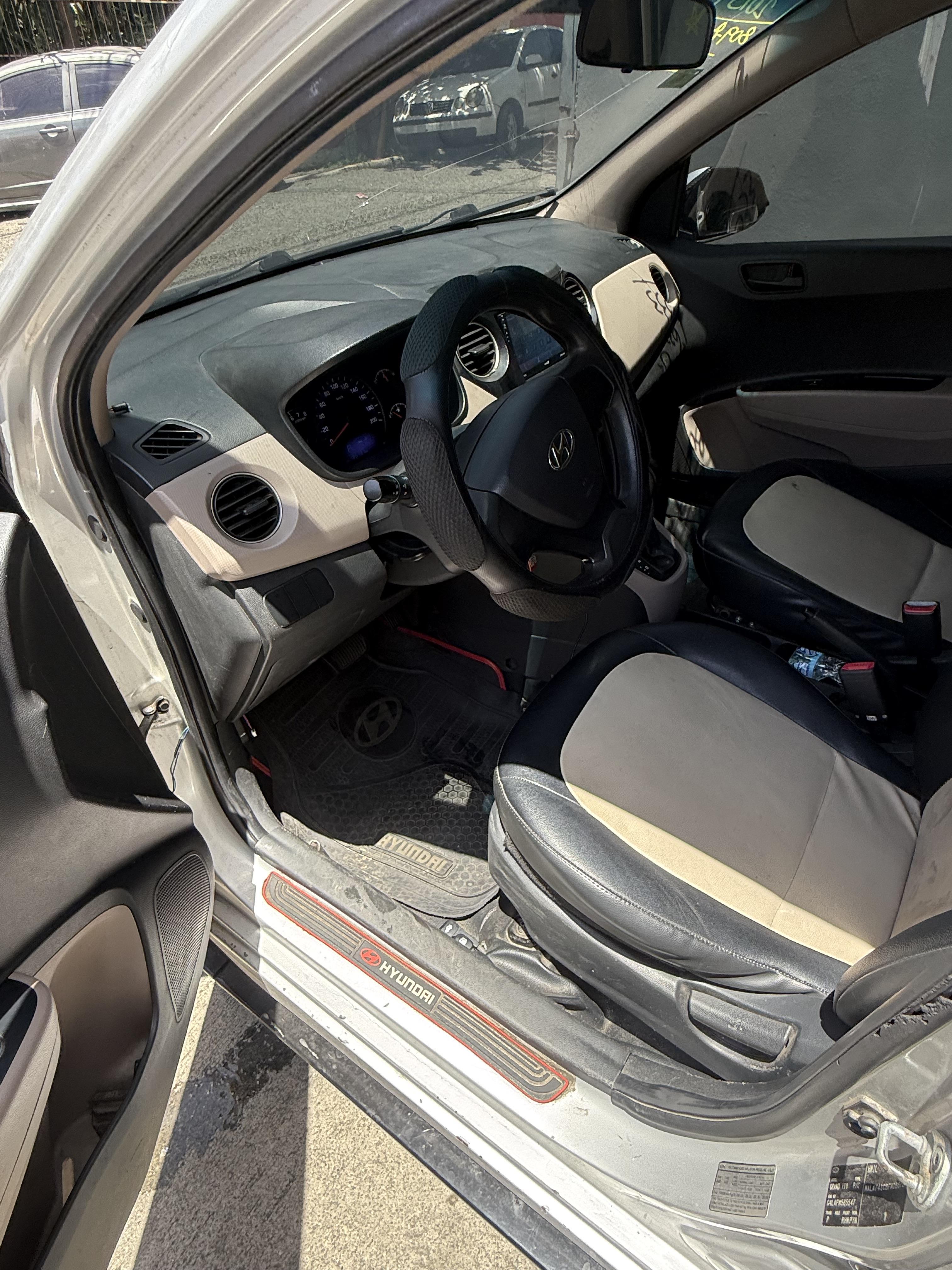 Hyundai grand i10 sedan 2015  Foto 7313376-7.jpg