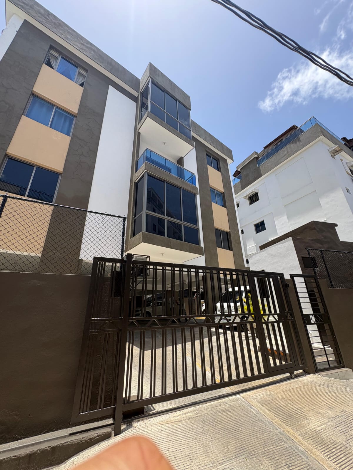 Apartamento Amueblado en Venta Evaristo Morales Ideal para Inversión y Foto 7313412-1.jpg