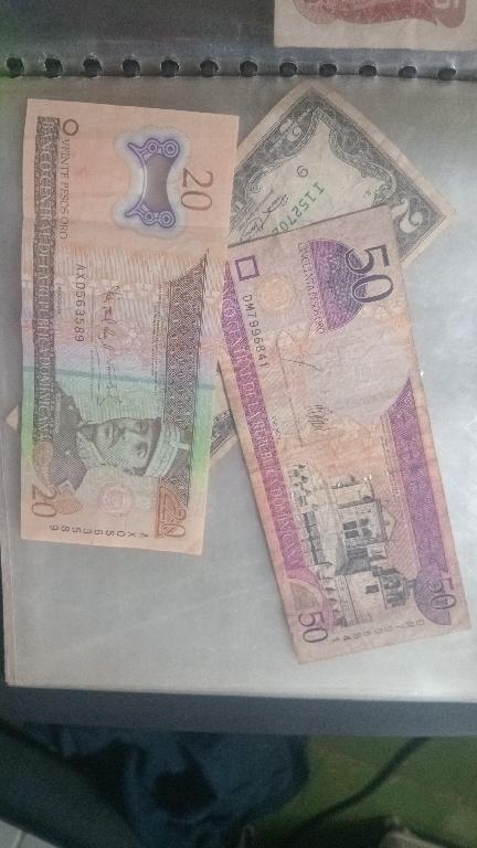 Papeleta de 20 pesos y 50 pesos antiguas de republica dominicana  Foto 7313418-1.jpg