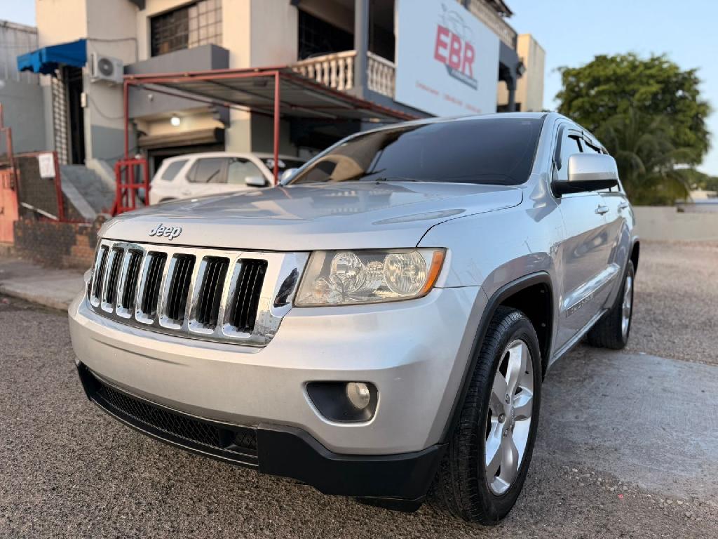 Jeep Grand Cherokee Laredo 2012 Foto 7313438-1.jpg