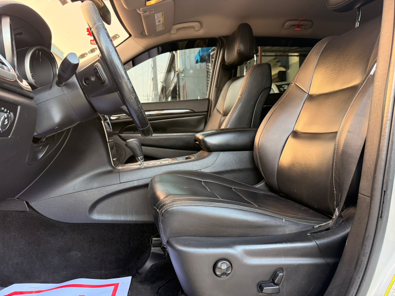 Jeep Grand Cherokee Laredo 2012 Foto 7313438-6.jpg