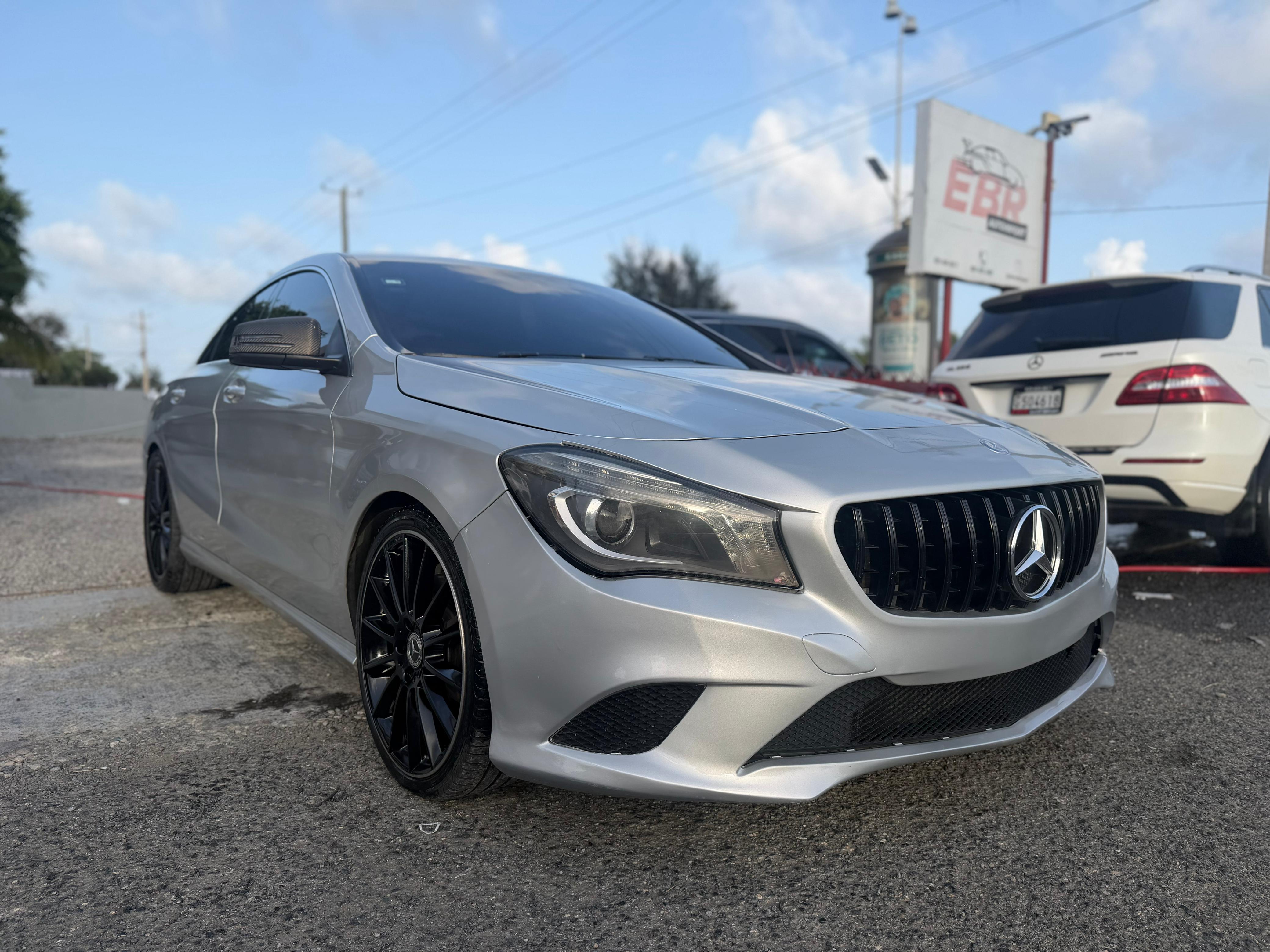 Mercedes Benz CLA250 2014 Foto 7313439-2.jpg