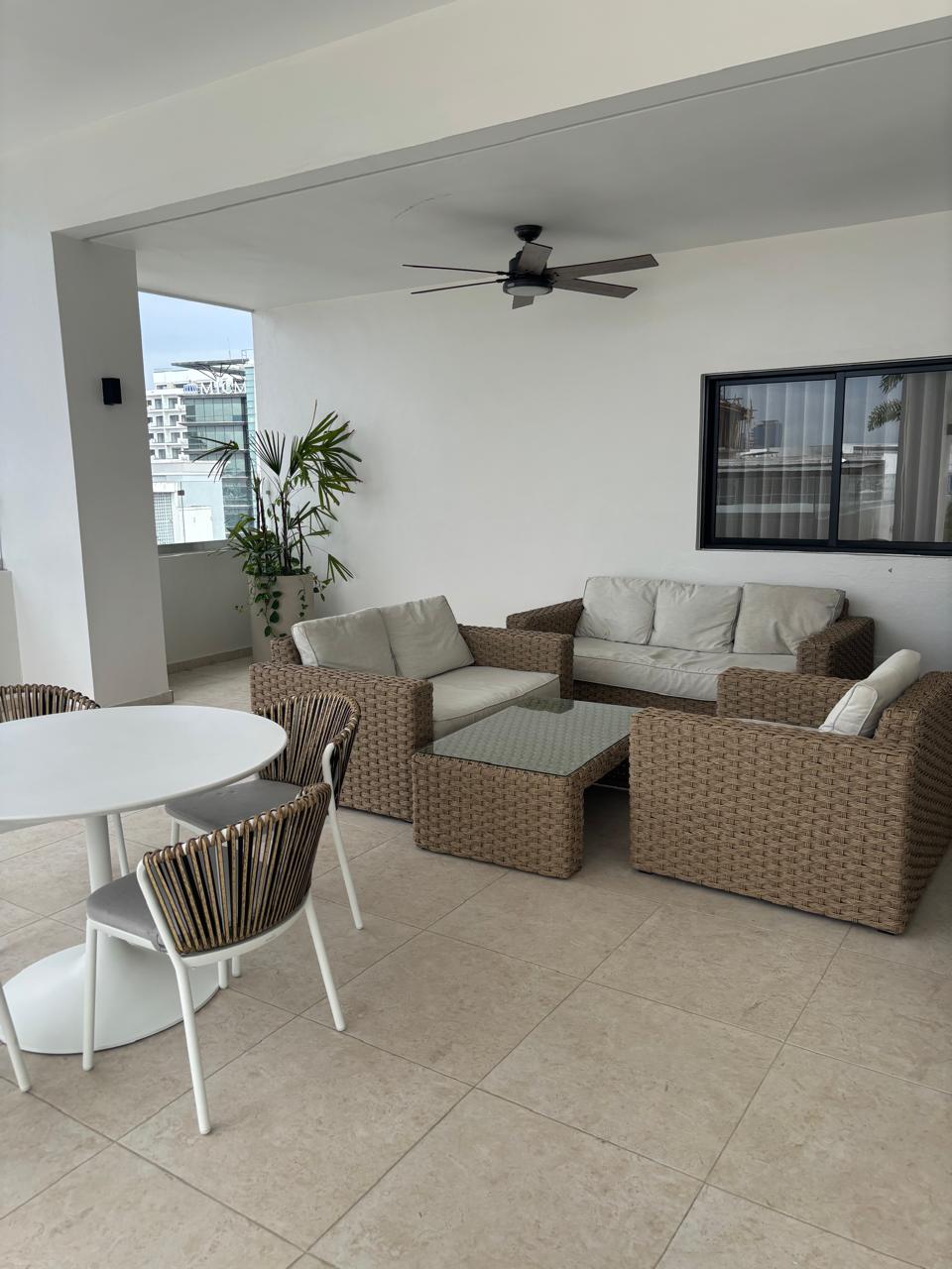 Alquiler de apartamento nuevo en el sector de Evaristo Morales Santo D Foto 7313632-13.jpg