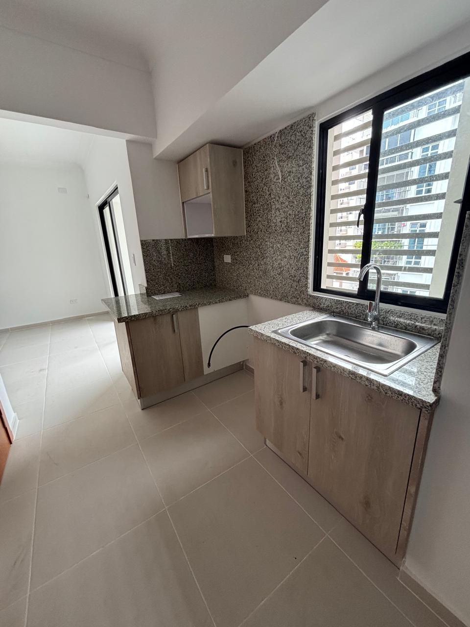 Alquiler de apartamento nuevo en el sector de Evaristo Morales Santo D Foto 7313632-3.jpg