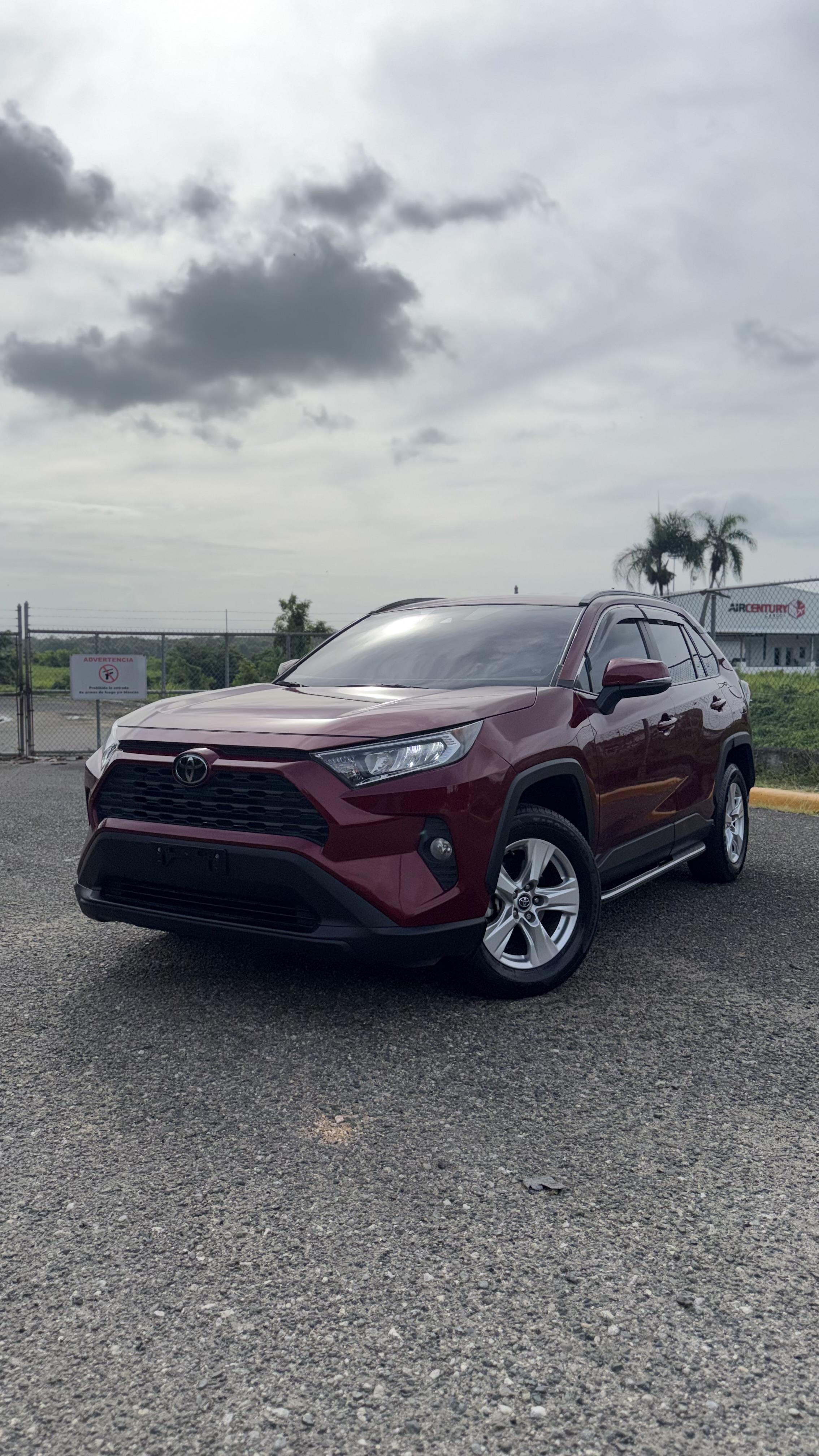 TOYOTA RAV4 2020 XLE FULL Foto 7313738-1.jpg