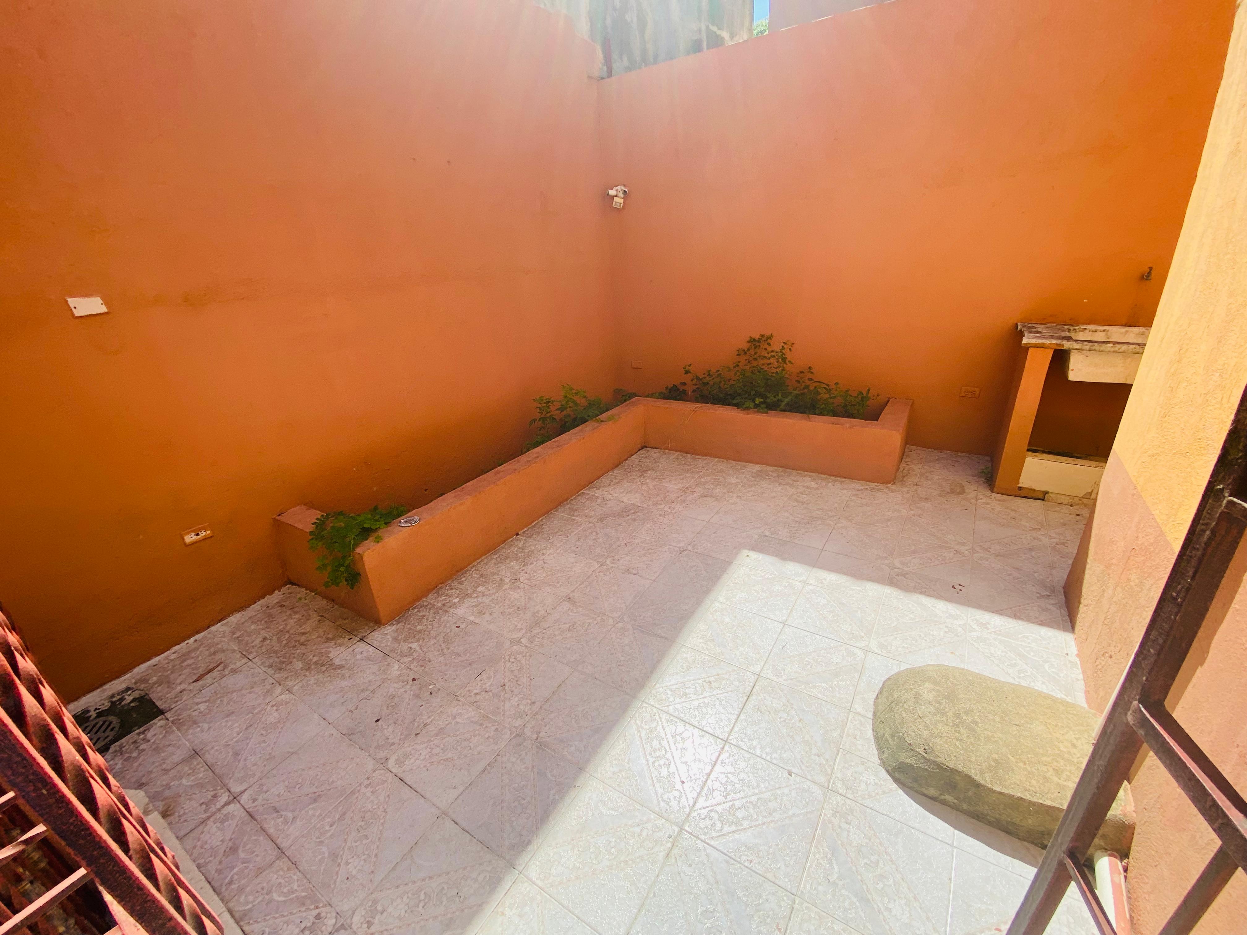 Vendo Casa en Residencial del Este  Zona Oriental    Arriba   3 Habita Foto 7313895-12.jpg