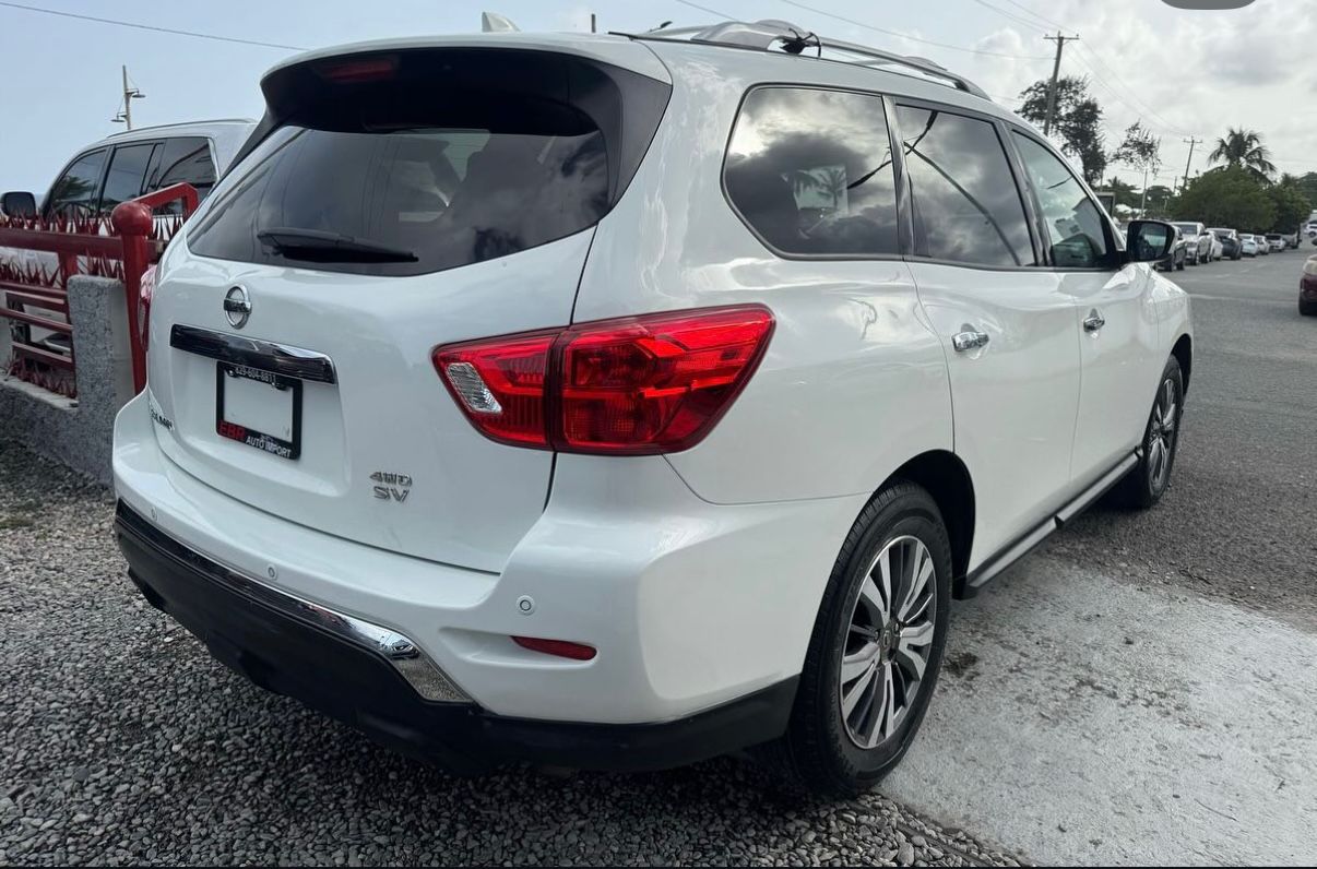 Nissan Pathfinder SV 4x4 2019 Foto 7313995-3.jpg