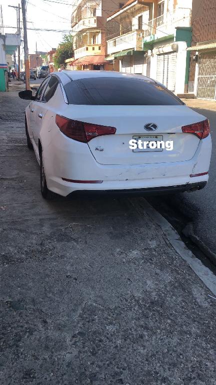 Vendo carro Kia k5 del 2013 en Santo Domingo DN Foto 7314085-1.jpg