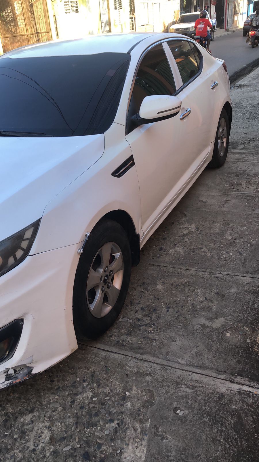 Vendo carro Kia k5 del 2013 en Santo Domingo DN Foto 7314085-3.jpg