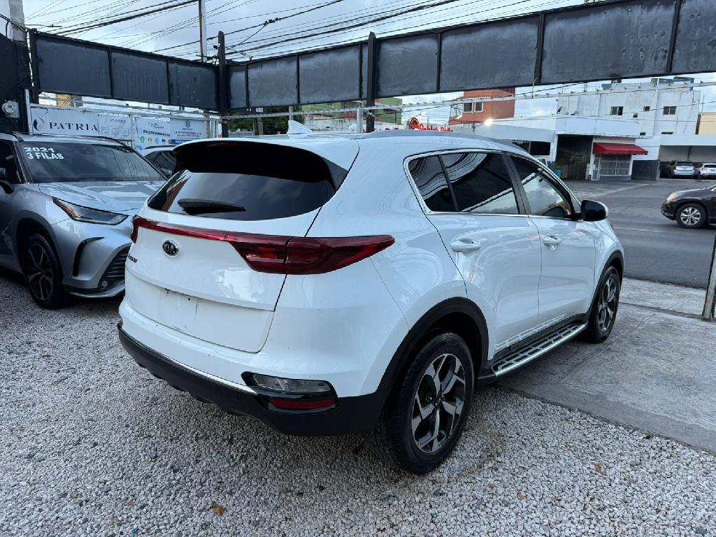 KIA SPORTAGE LX 2020 Foto 7314160-1.jpg