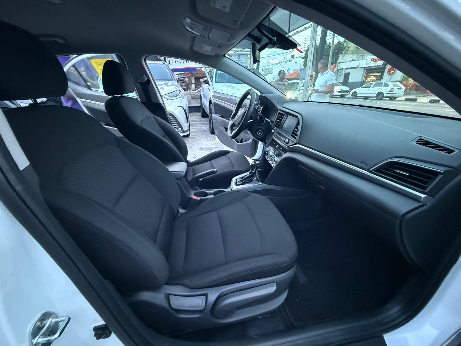 HYUNDAI ELANTRA SEL 2020 Foto 7314164-3.jpg