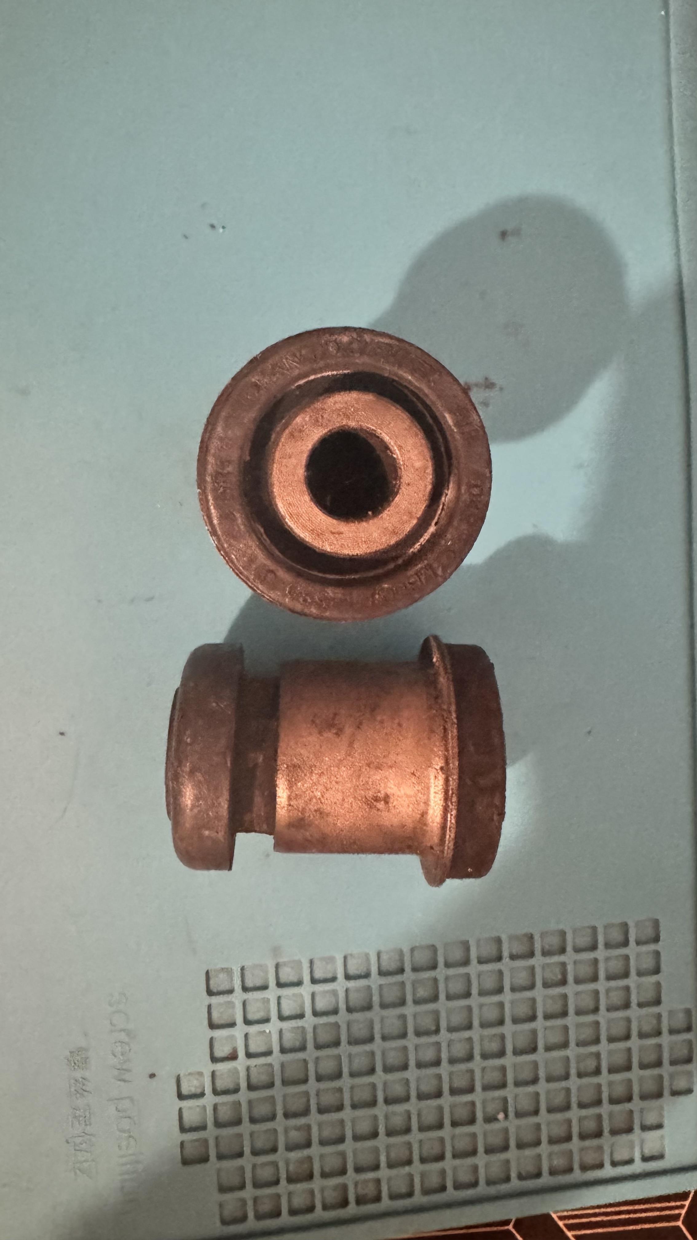 Bushings Ford Focus 2012 Foto 7314183-2.jpg