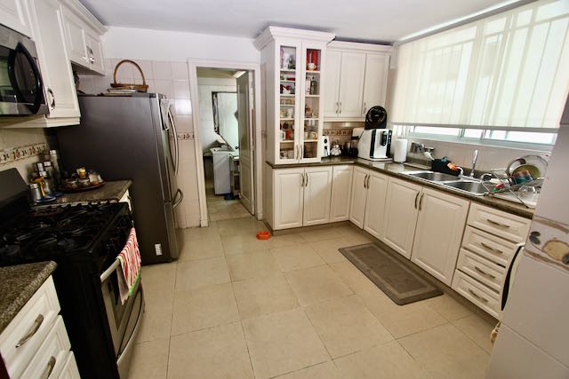 VENDO PENTHOUSE EN NACO CON 5 PARQUEOS Foto 7314227-4.jpg