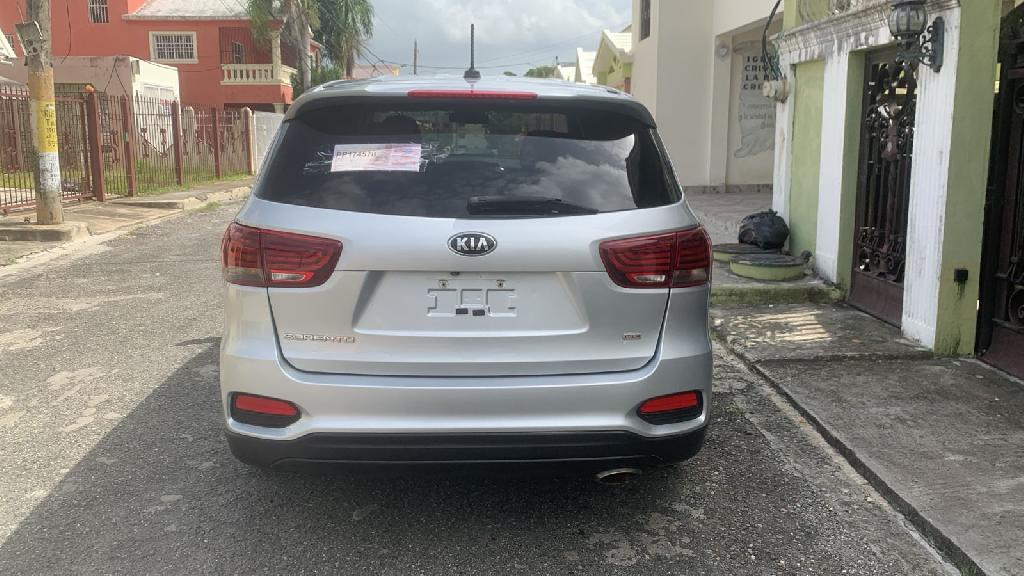 KAI Sorento 2020 LX clean carfax!!! en Santo Domingo Este Foto 7314236-5.jpg