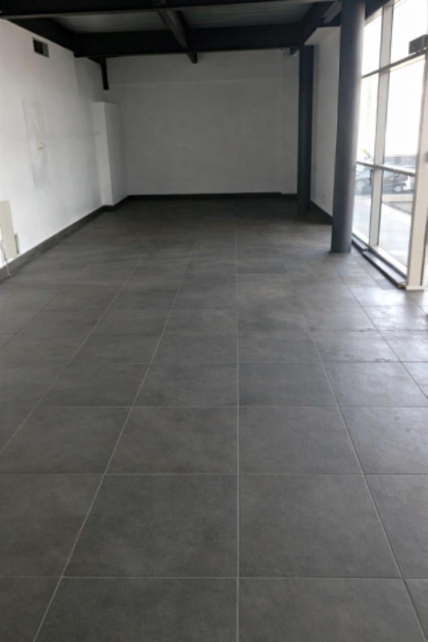 Local Comercial en Alquiler en Av. Abraham Lincoln Foto 7314496-3.jpg