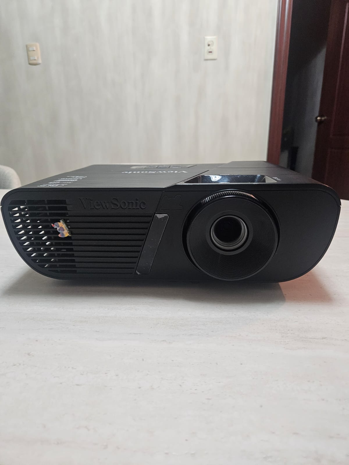 Vendo Proyector ViewSonic PJD5155 Como Nuevo Foto 7314571-2.jpg